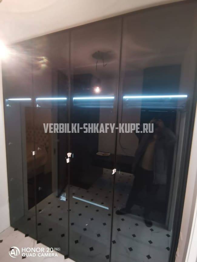Распашные шкафы Вербилки